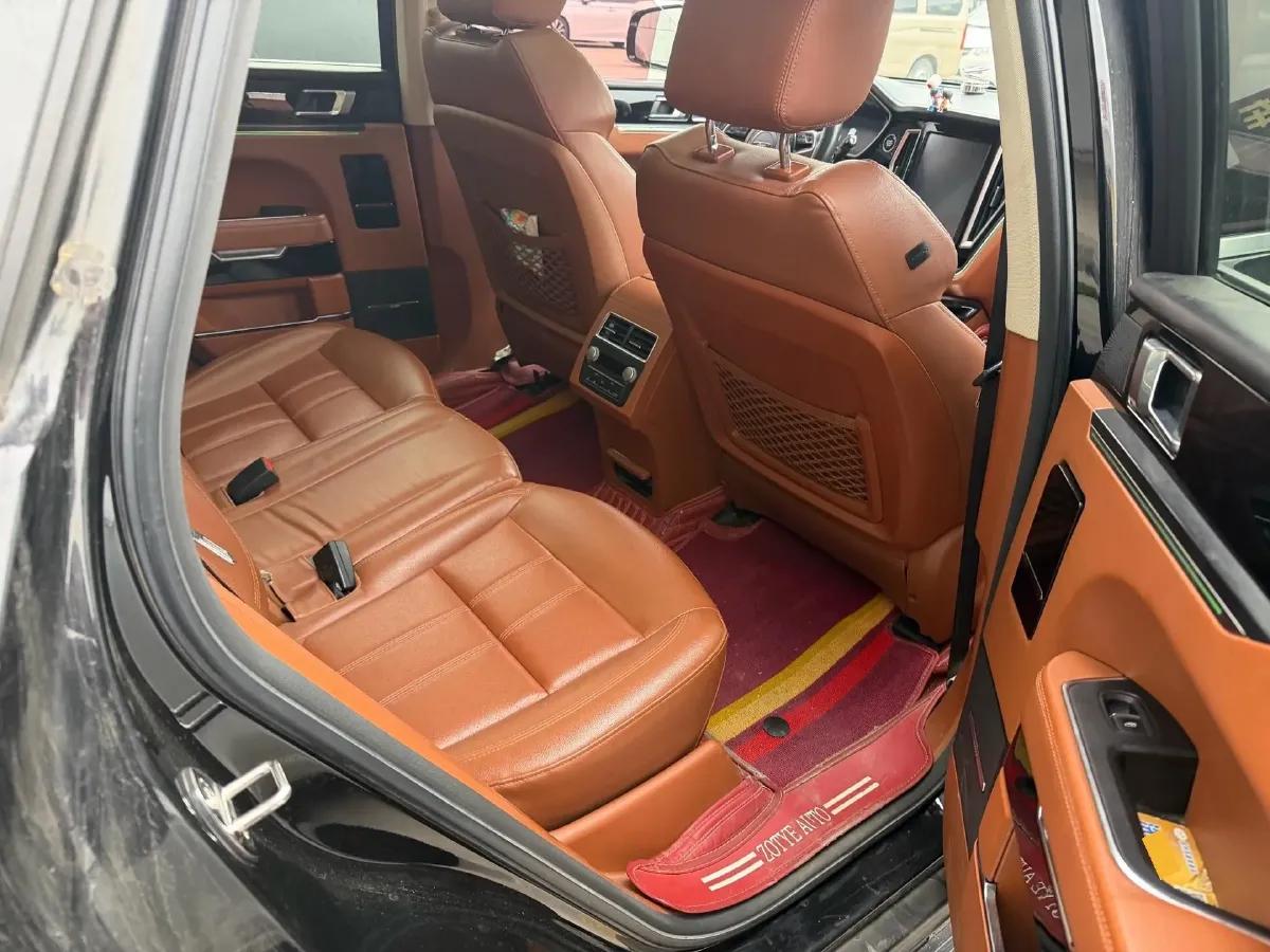 2017 Zotye T700 1.8T 177HP L4 6DCT,autocango,china used car exporter,china ev exporter,chinese used car exporter,chinese used ev exporter