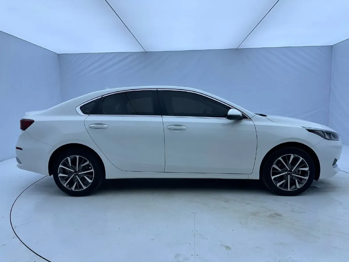 2021 Kia K3 1.5L 115HP L4 CVT,autocango,china used car exporter,china ev exporter,chinese used car exporter,chinese used ev exporter