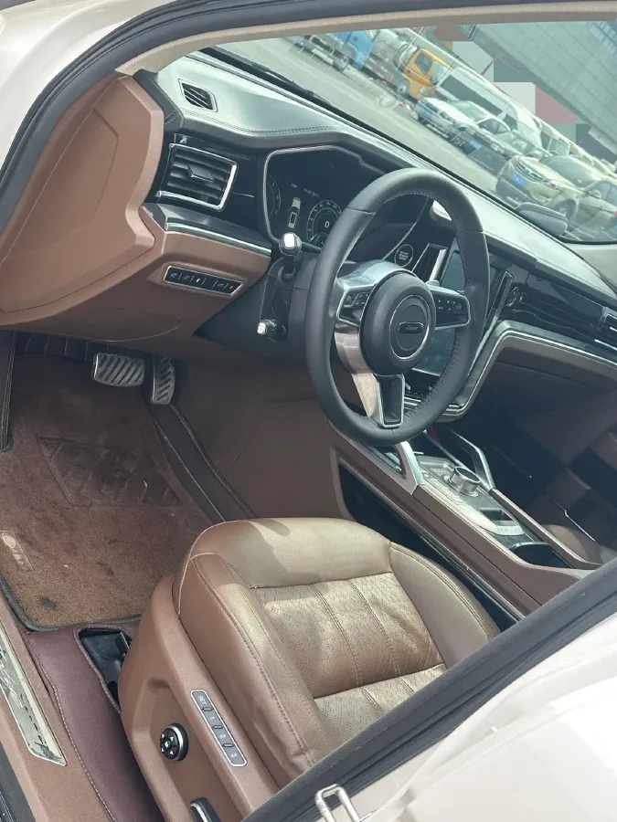 2017 Zotye T700 1.8T 177HP L4 6DCT,autocango,china used car exporter,china ev exporter,chinese used car exporter,chinese used ev exporter