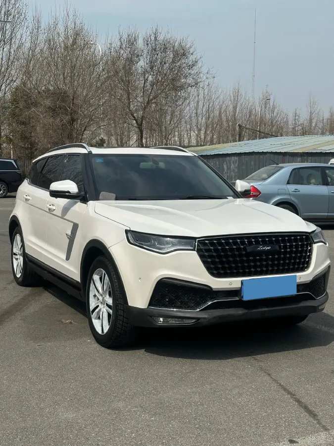 2017 Zotye T700 1.8T 177HP L4 6DCT,autocango,china used car exporter,china ev exporter,chinese used car exporter,chinese used ev exporter