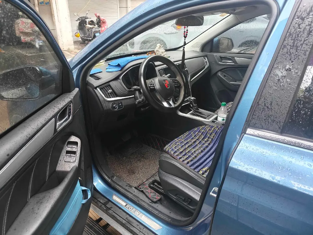 2019 Roewe i6 1.5T 169HP L4 7DCT,autocango,china used car exporter,china ev exporter,chinese used car exporter,chinese used ev exporter