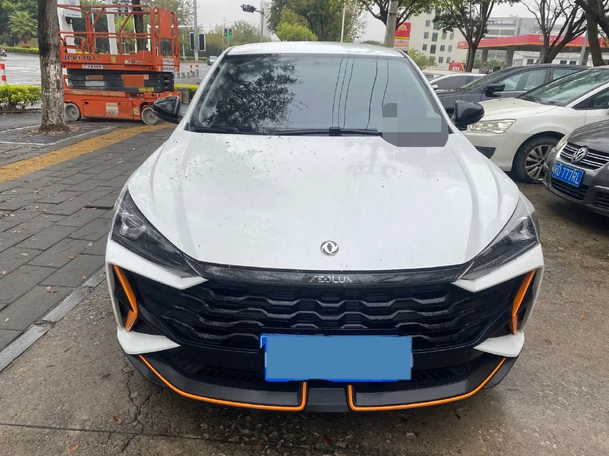 2023 DongFeng Aeolus YiXuan 1.5L 125HP L4 6DCT,autocango,china used car exporter,china ev exporter,chinese used car exporter,chinese used ev exporter