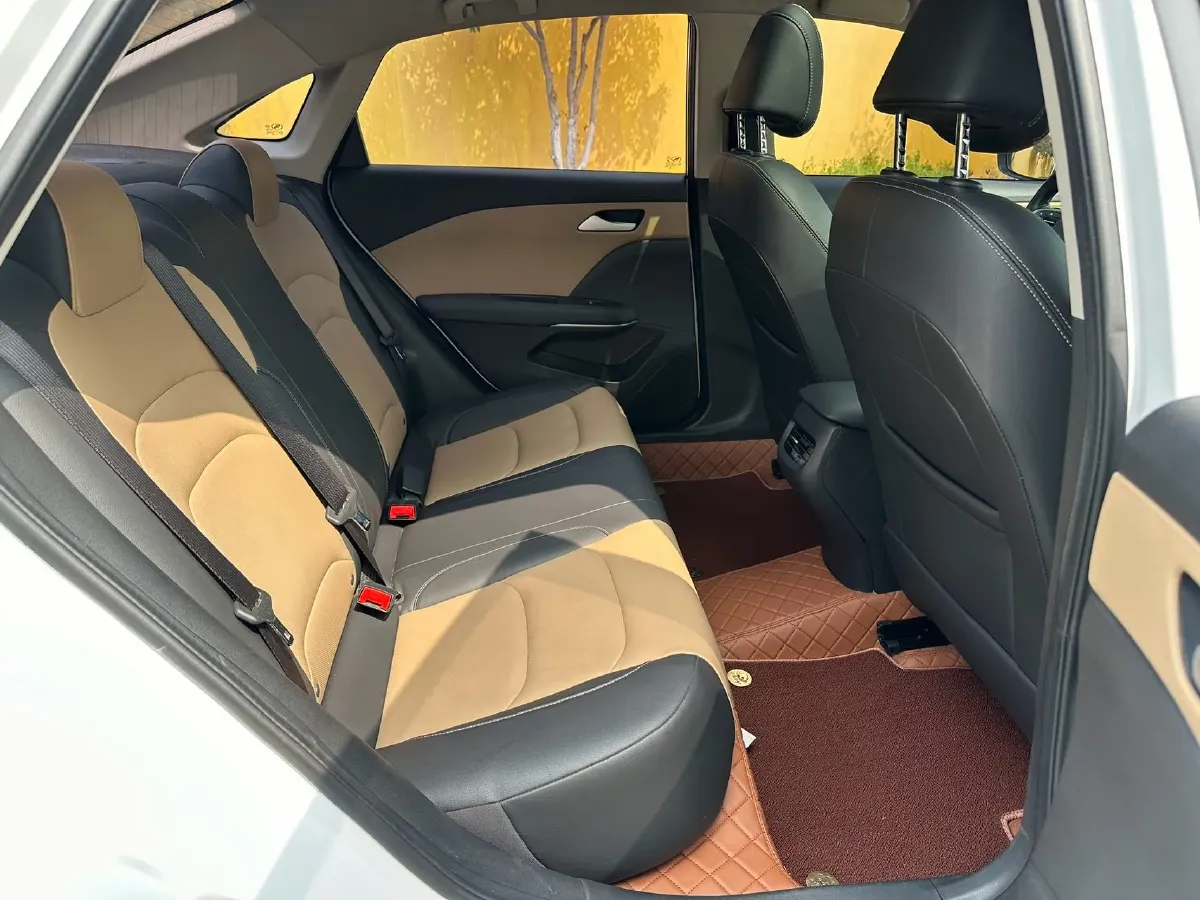 2020 Chevrolet Monza 1.5L 113HP L4 6AT,autocango,china used car exporter,china ev exporter,chinese used car exporter,chinese used ev exporter