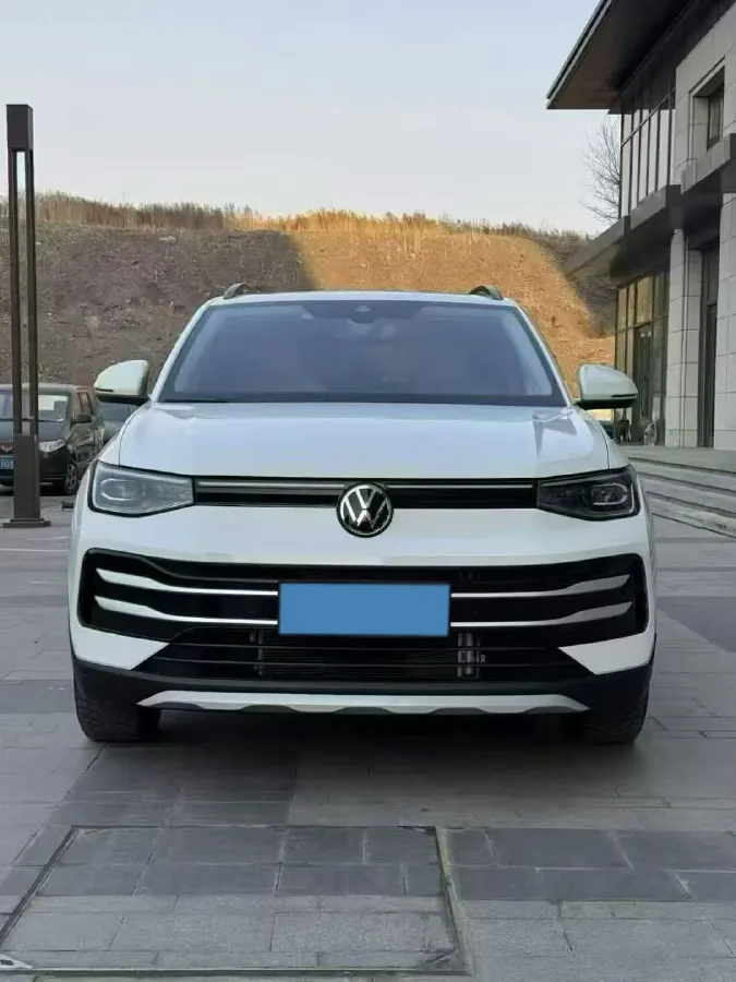 2024 Volkswagen Tharu 1.5T 160HP L4 7DCT,autocango,china used car exporter,china ev exporter,chinese used car exporter,chinese used ev exporter
