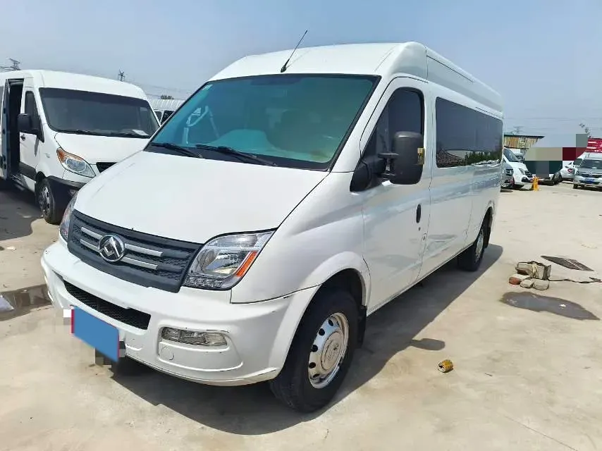 2021 MAXUS XinTu V80 2.0T 127HP L4 6MT,autocango,china used car exporter,china ev exporter,chinese used car exporter,chinese used ev exporter
