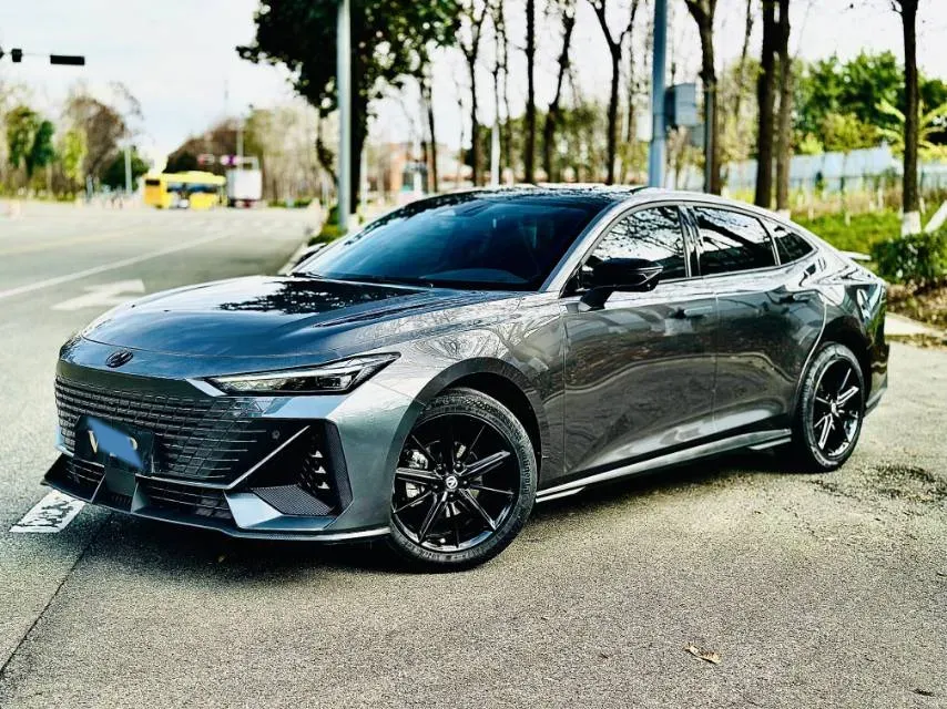 2023 ChangAn UNI-V 1.5T 188HP L4 7DCT,autocango,china used car exporter,china ev exporter,chinese used car exporter,chinese used ev exporter