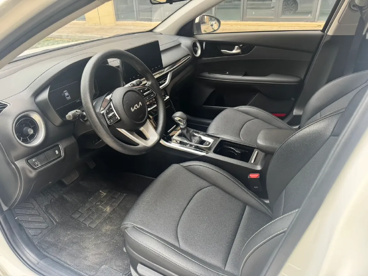 2021 Kia K3 1.5L 115HP L4 CVT,autocango,china used car exporter,china ev exporter,chinese used car exporter,chinese used ev exporter