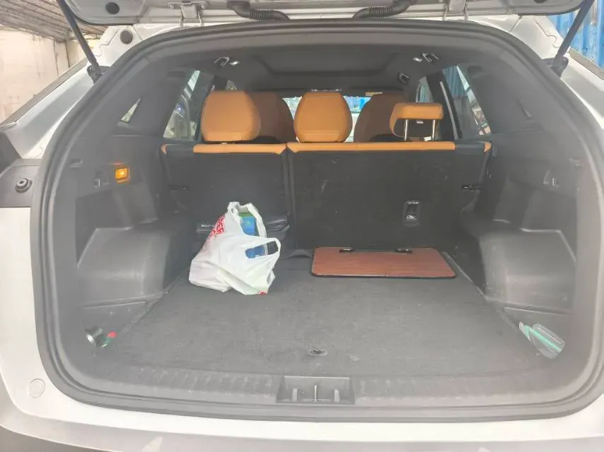 2024 Geely Galaxy L7 1.5T 163HP L4 3DHT PHEV 18.7KWH,autocango,china used car exporter,china ev exporter,chinese used car exporter,chinese used ev exporter