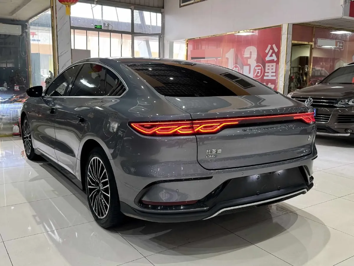 2022 Volkswagen Tiguan L 2.0T 186HP L4 7DCT,autocango,china used car exporter,china ev exporter,chinese used car exporter,chinese used ev exporter