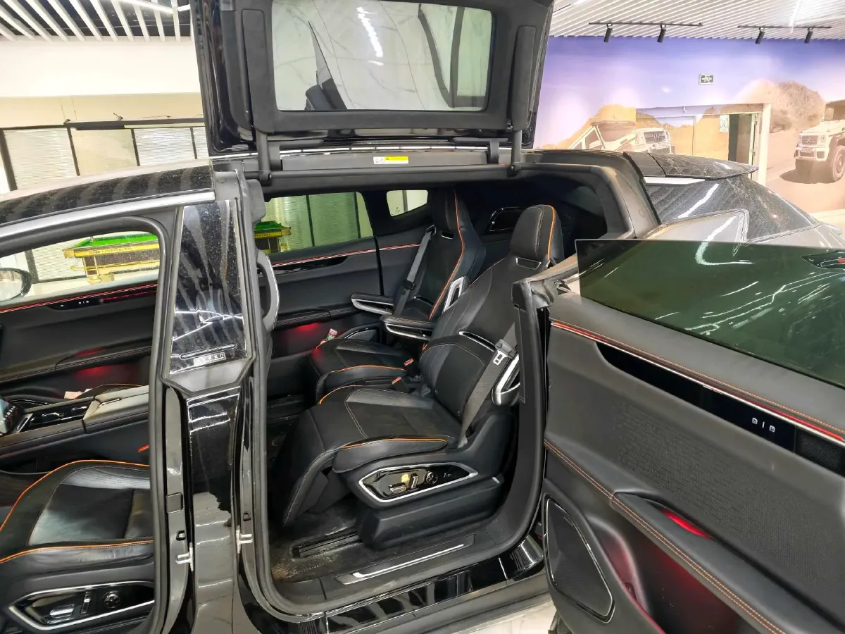 2021 HiPhi X BEV 97KWH,autocango,china used car exporter,china ev exporter,chinese used car exporter,chinese used ev exporter