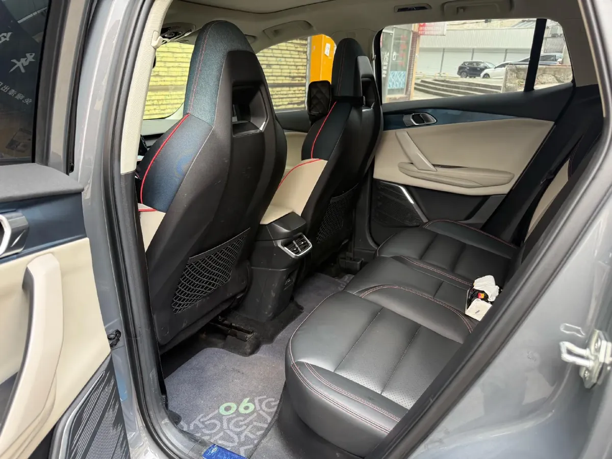 2020 LYNK&CO 06 1.5T 177HP L3 7DCT,autocango,china used car exporter,china ev exporter,chinese used car exporter,chinese used ev exporter