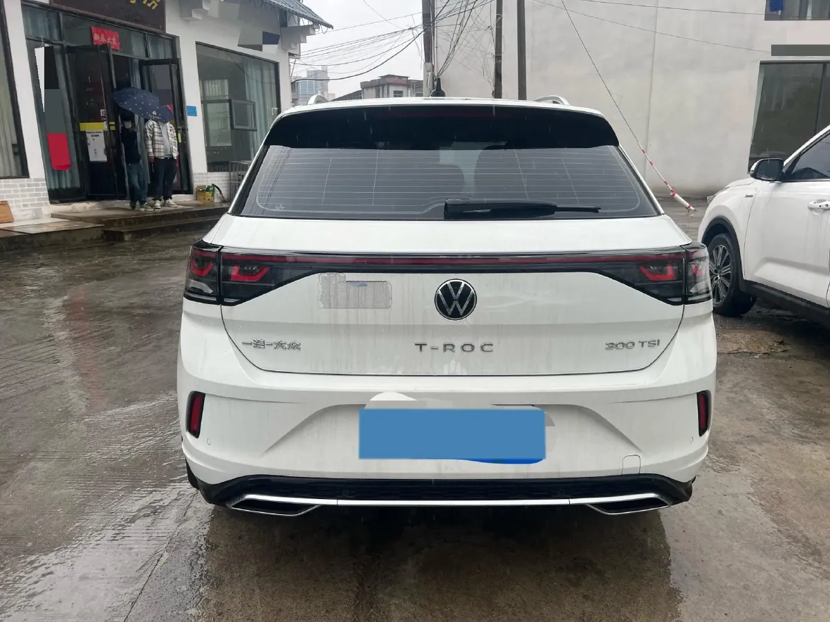 2023 Volkswagen T-Roc 1.5T 160HP L4 7DCT,autocango,china used car exporter,china ev exporter,chinese used car exporter,chinese used ev exporter