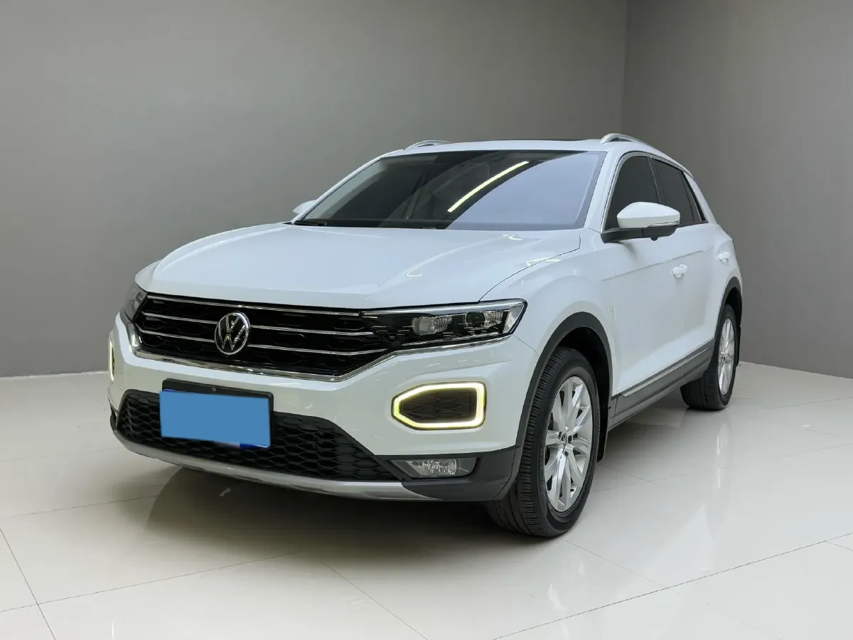 2022 Volkswagen T-Roc 1.4T 150HP L4 7DCT,autocango,china used car exporter,china ev exporter,chinese used car exporter,chinese used ev exporter