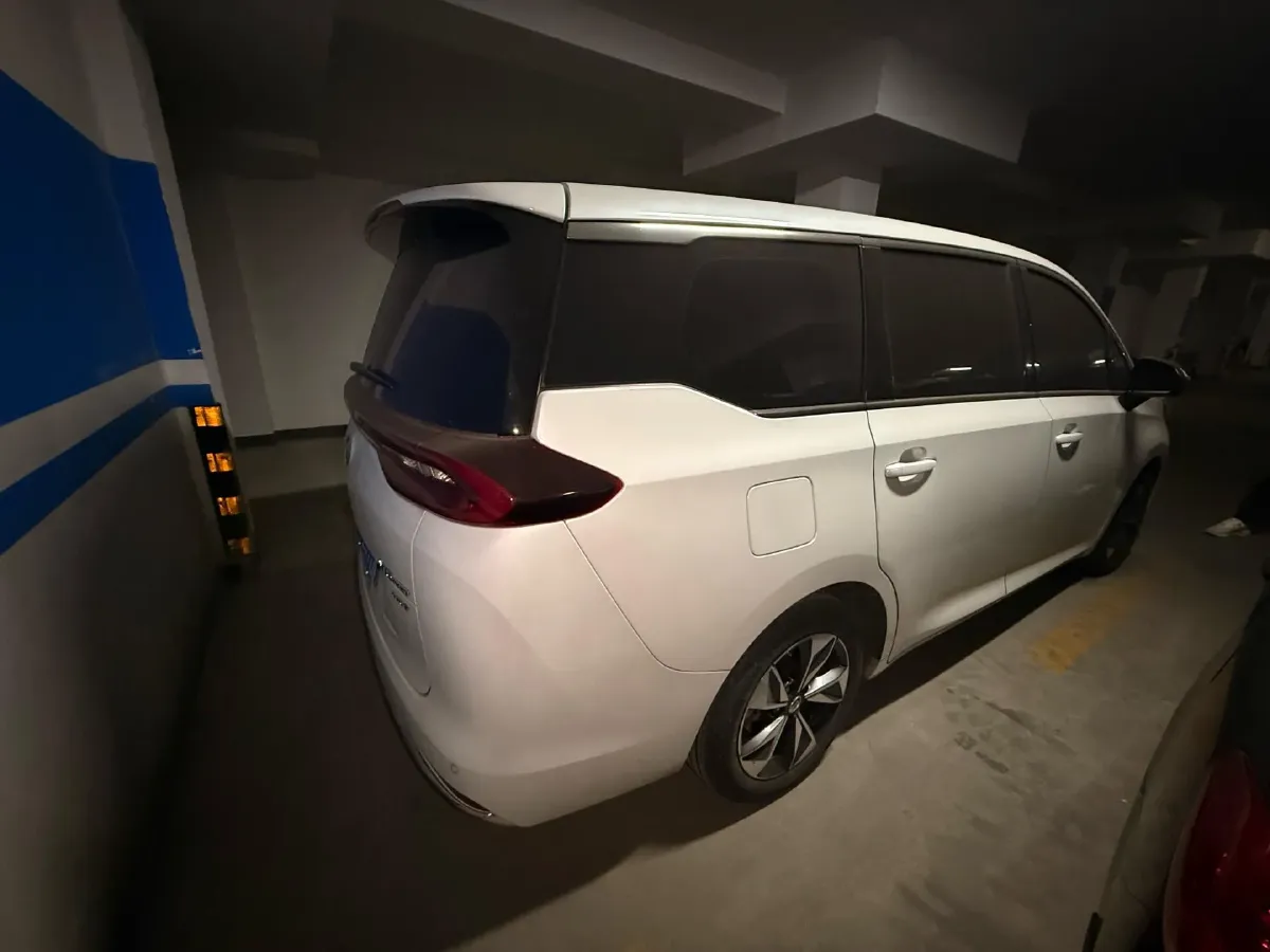 2023 GAC Trumpchi M6 1.5T 177HP L4 7DCT,autocango,china used car exporter,china ev exporter,chinese used car exporter,chinese used ev exporter