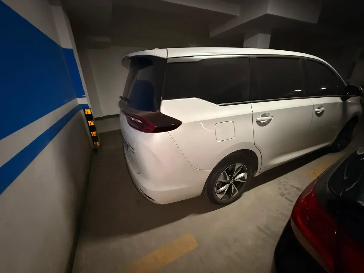 2023 GAC Trumpchi M6 1.5T 177HP L4 7DCT,autocango,china used car exporter,china ev exporter,chinese used car exporter,chinese used ev exporter