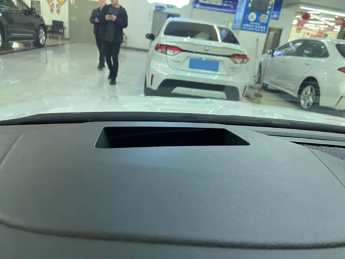 2022 Skoda Octavia 1.4T 150HP L4 7DCT,autocango,china used car exporter,china ev exporter,chinese used car exporter,chinese used ev exporter