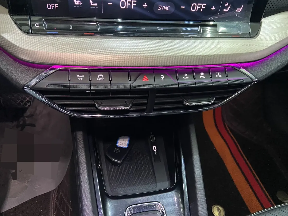 2022 Skoda Octavia 1.4T 150HP L4 7DCT,autocango,china used car exporter,china ev exporter,chinese used car exporter,chinese used ev exporter