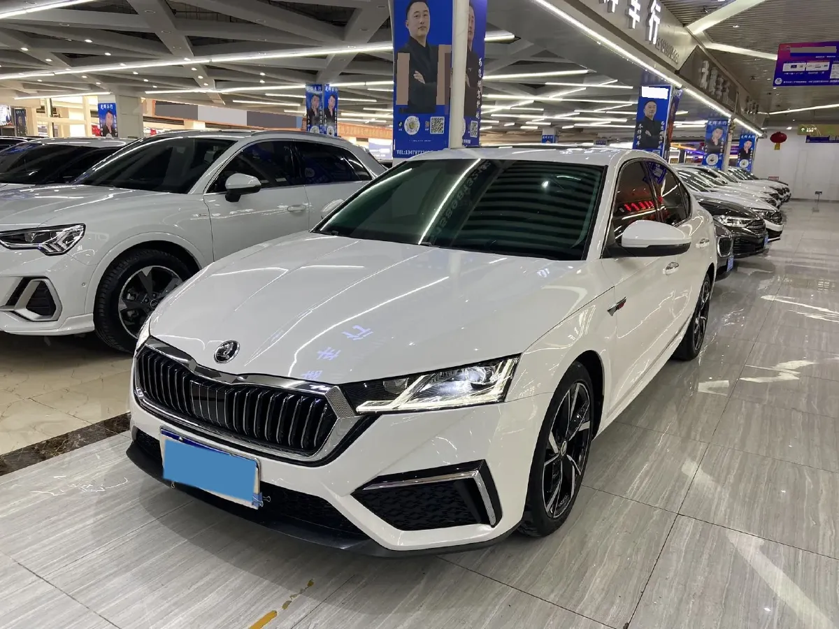 2022 Skoda Octavia 1.4T 150HP L4 7DCT,autocango,china used car exporter,china ev exporter,chinese used car exporter,chinese used ev exporter