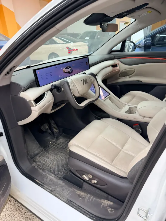 2025 IM LS6 BEV 75KWH,autocango,china used car exporter,china ev exporter,chinese used car exporter,chinese used ev exporter