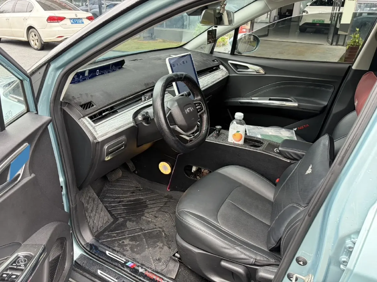 2022 Leapmotor T03 BEV 41KWH,autocango,china used car exporter,china ev exporter,chinese used car exporter,chinese used ev exporter