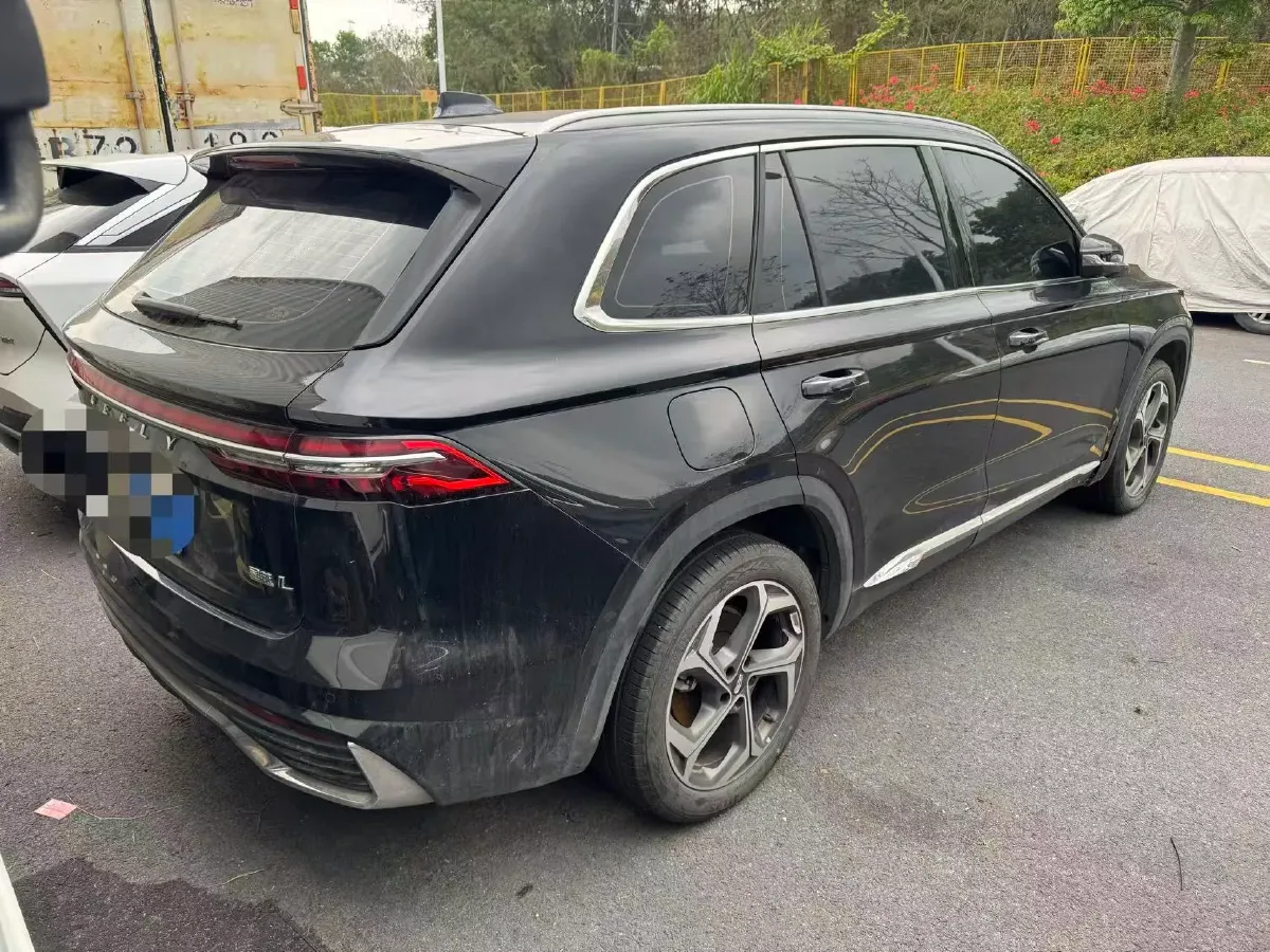 2024 Geely Monjaro 2.0T 218HP L4 7DCT,autocango,china used car exporter,china ev exporter,chinese used car exporter,chinese used ev exporter