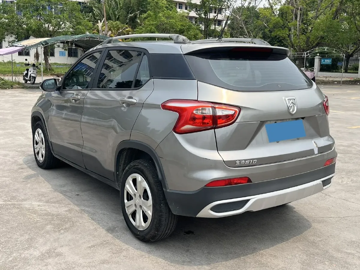 2017 BaoJun 510 1.5L 112HP L4 6MT,autocango,china used car exporter,china ev exporter,chinese used car exporter,chinese used ev exporter
