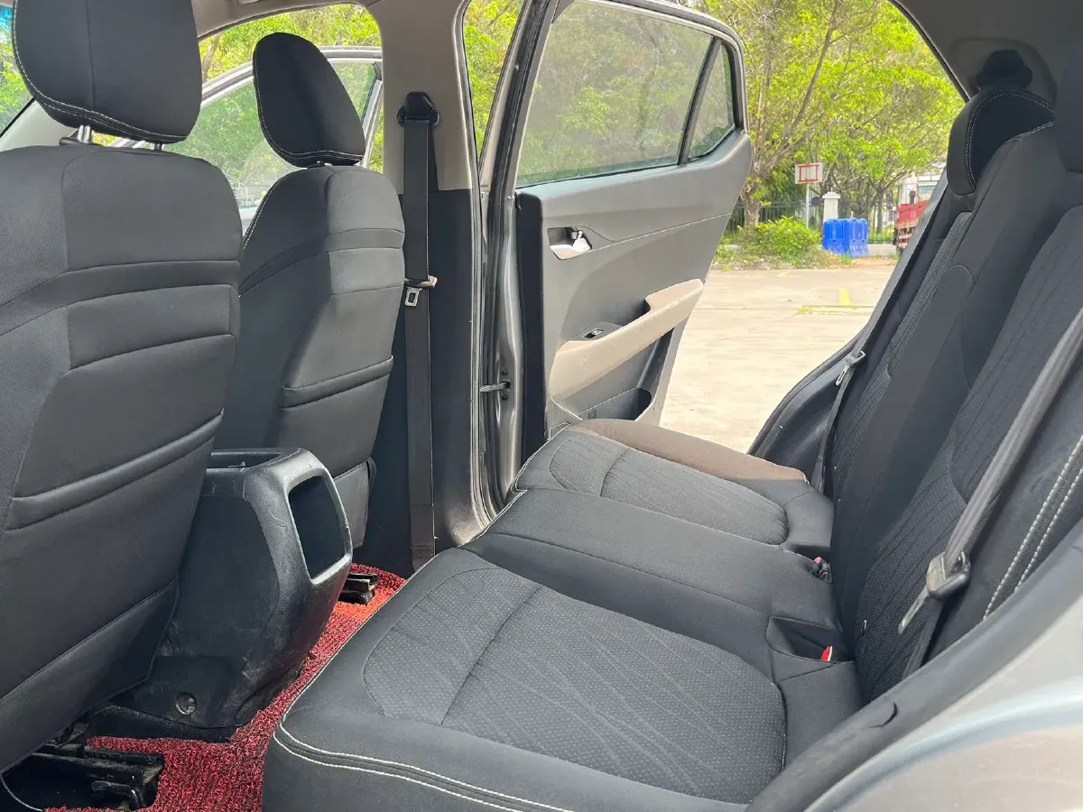 2017 BaoJun 510 1.5L 112HP L4 6MT,autocango,china used car exporter,china ev exporter,chinese used car exporter,chinese used ev exporter