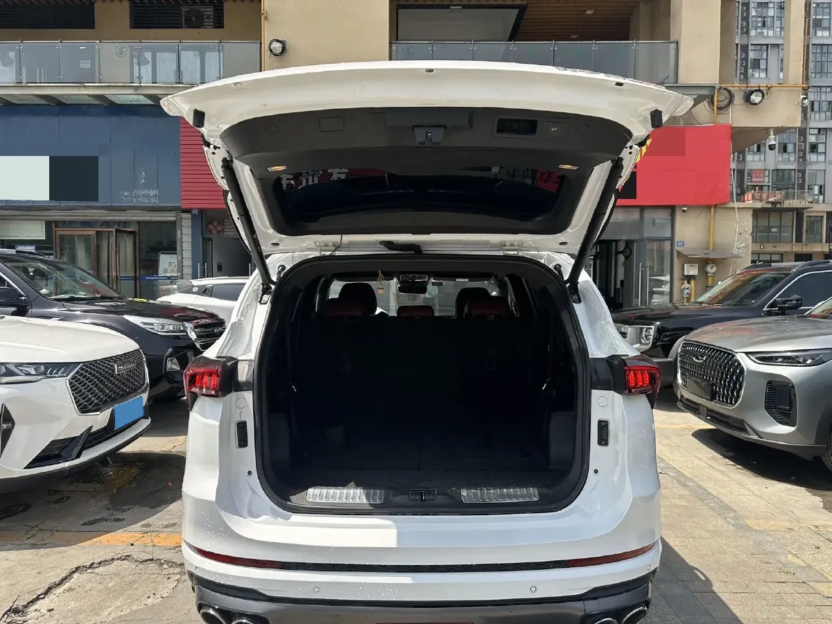 2021 Chery Tiggo 8 Plus 1.6T 197HP L4 7DCT,autocango,china used car exporter,china ev exporter,chinese used car exporter,chinese used ev exporter