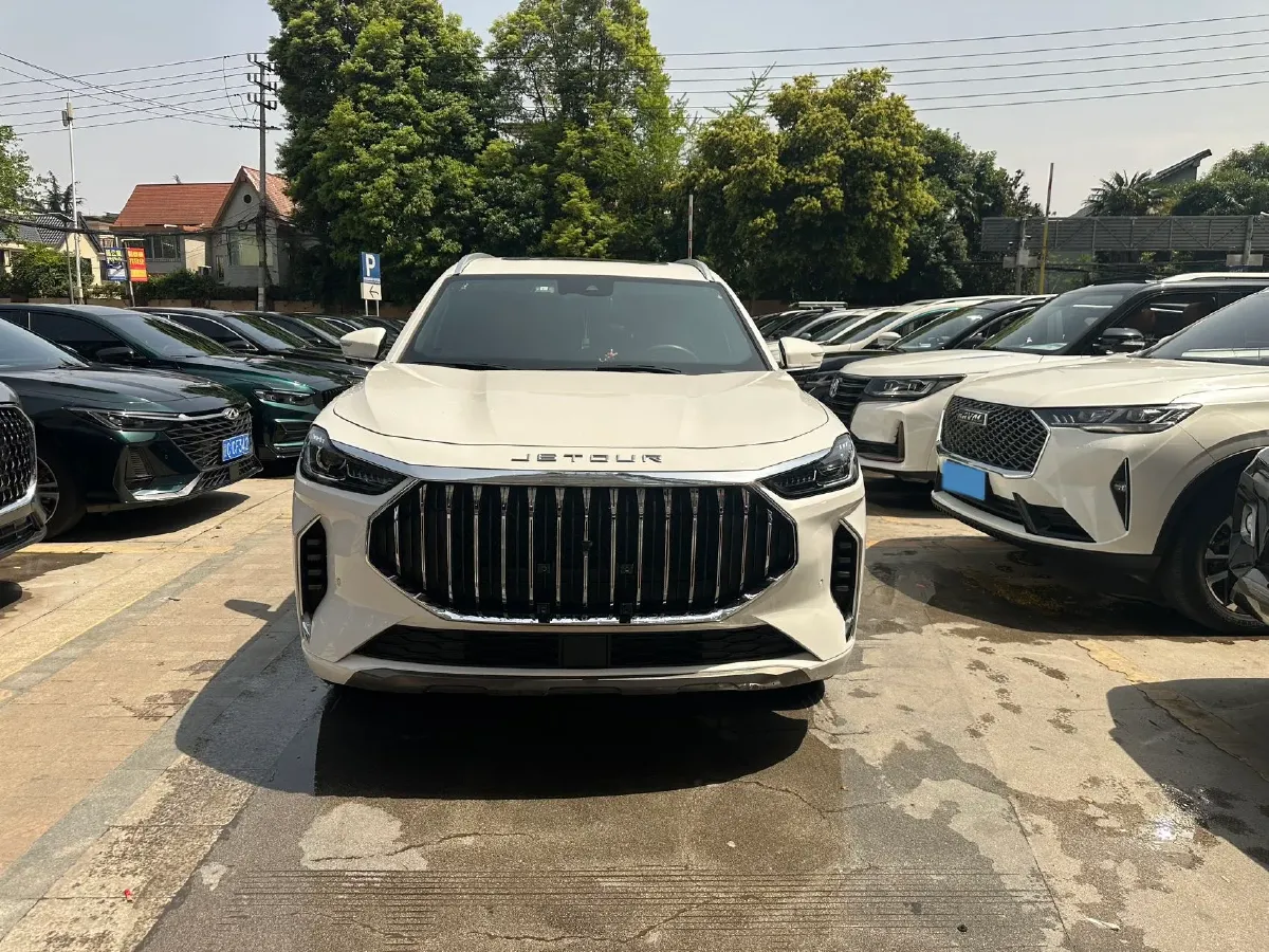 2021 Chery Tiggo 8 Plus 1.6T 197HP L4 7DCT,autocango,china used car exporter,china ev exporter,chinese used car exporter,chinese used ev exporter