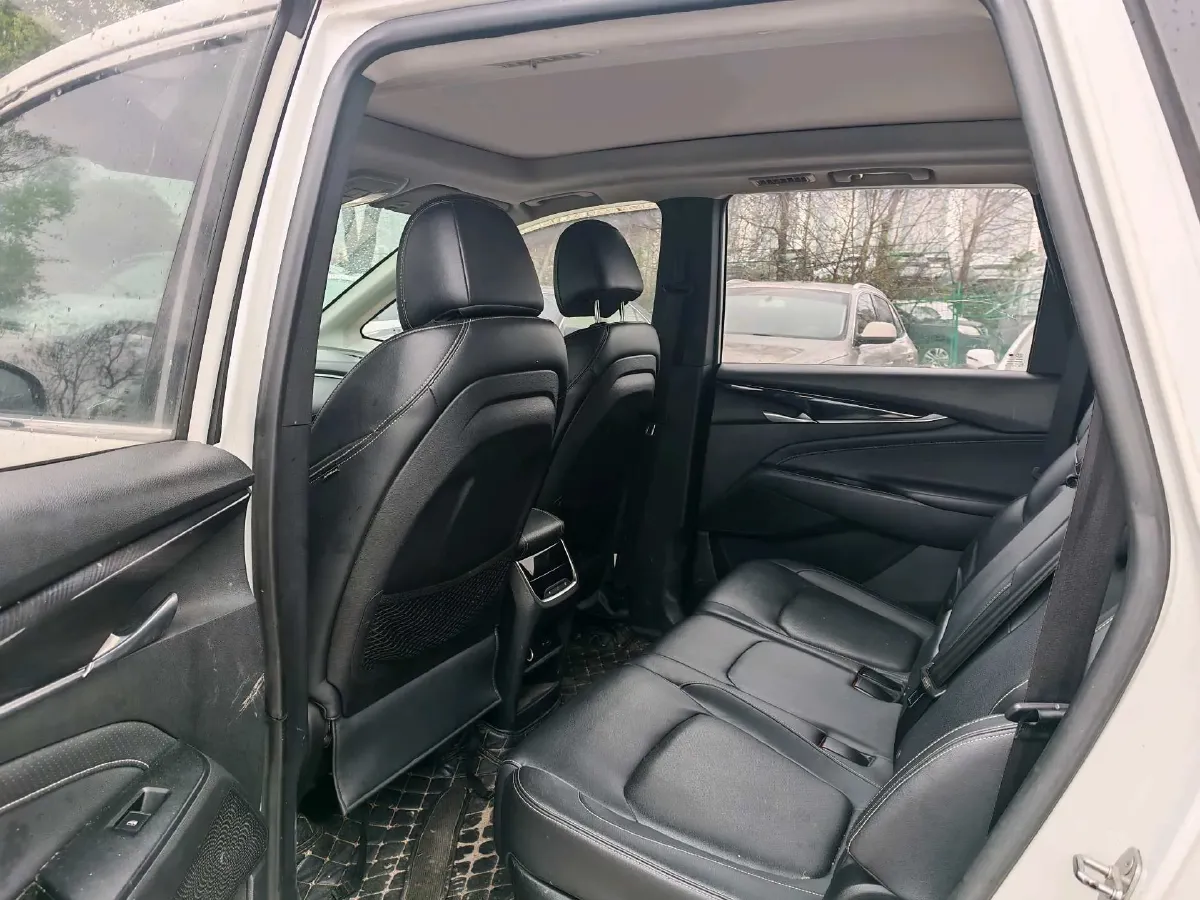 2019 MAXUS G50 1.5T 169HP L4 7DCT,autocango,china used car exporter,china ev exporter,chinese used car exporter,chinese used ev exporter