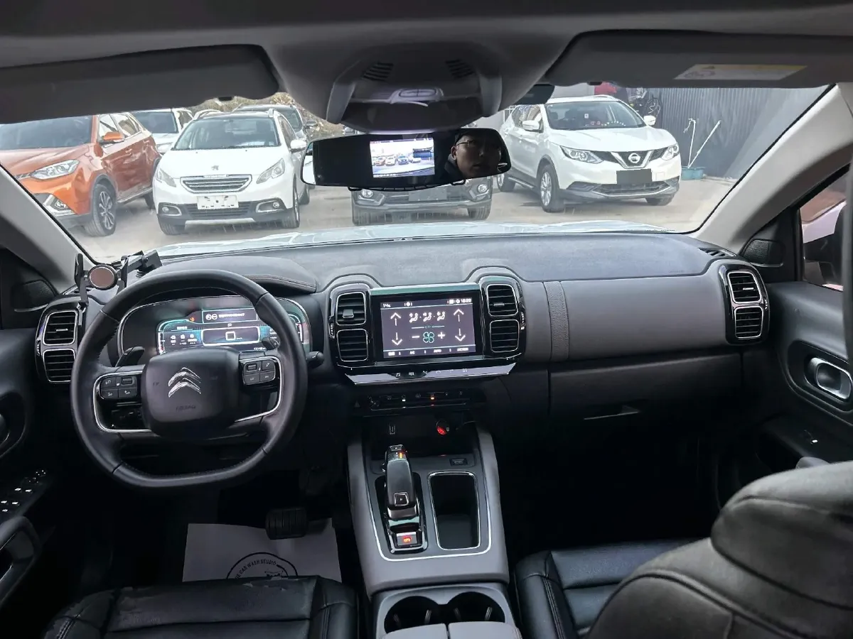 2019 Citroen C5 Aircross 1.6T 167HP L4 6AT,autocango,china used car exporter,china ev exporter,chinese used car exporter,chinese used ev exporter