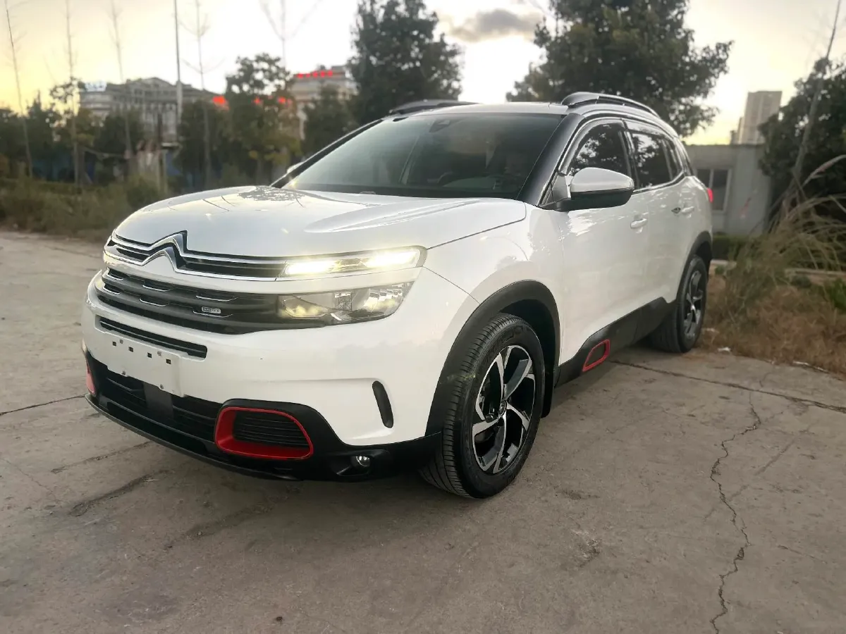 2019 Citroen C5 Aircross 1.6T 167HP L4 6AT,autocango,china used car exporter,china ev exporter,chinese used car exporter,chinese used ev exporter