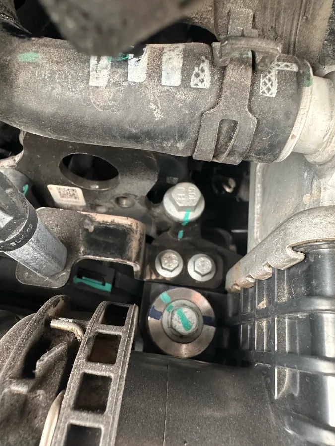 2017 MAXUS XinTu V80 2.5T 136HP L4 6MT,autocango,china used car exporter,china ev exporter,chinese used car exporter,chinese used ev exporter