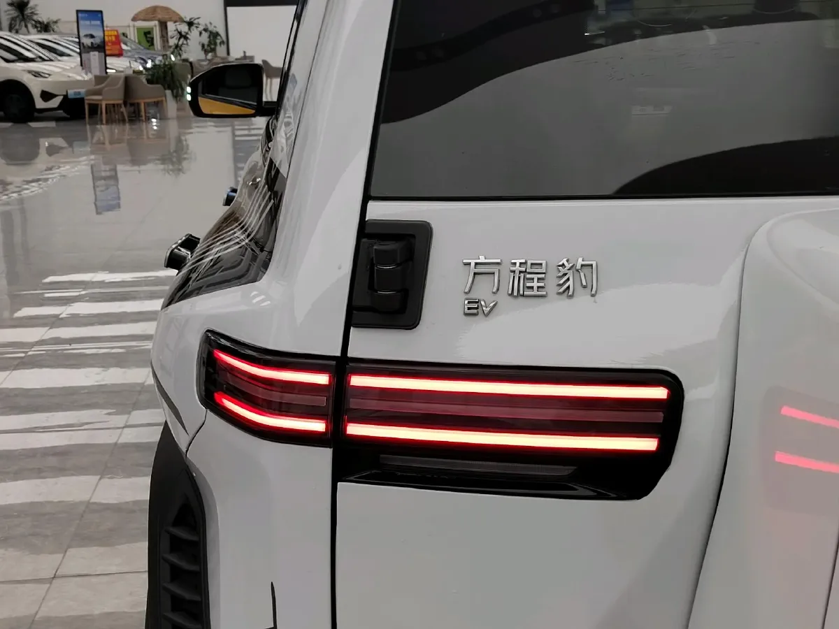 2025 FangChengBao Tai 3 BEV,autocango,china used car exporter,china ev exporter,chinese used car exporter,chinese used ev exporter