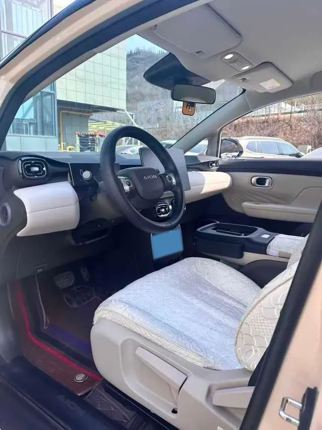 2025 Aion AION UT BEV,autocango,china used car exporter,china ev exporter,chinese used car exporter,chinese used ev exporter