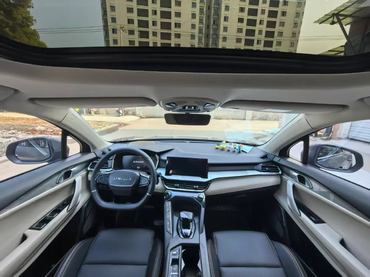 2022 Roewe i6 MAX BEV 61.1KWH,autocango,china used car exporter,china ev exporter,chinese used car exporter,chinese used ev exporter