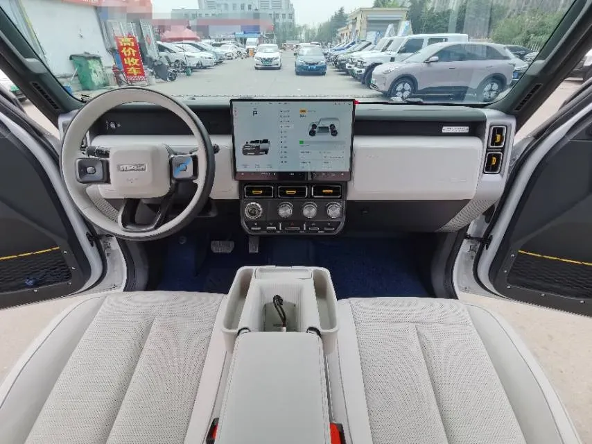 2025 iCAR iCAR Super V23 BEV 59.93KWH,autocango,china used car exporter,china ev exporter,chinese used car exporter,chinese used ev exporter