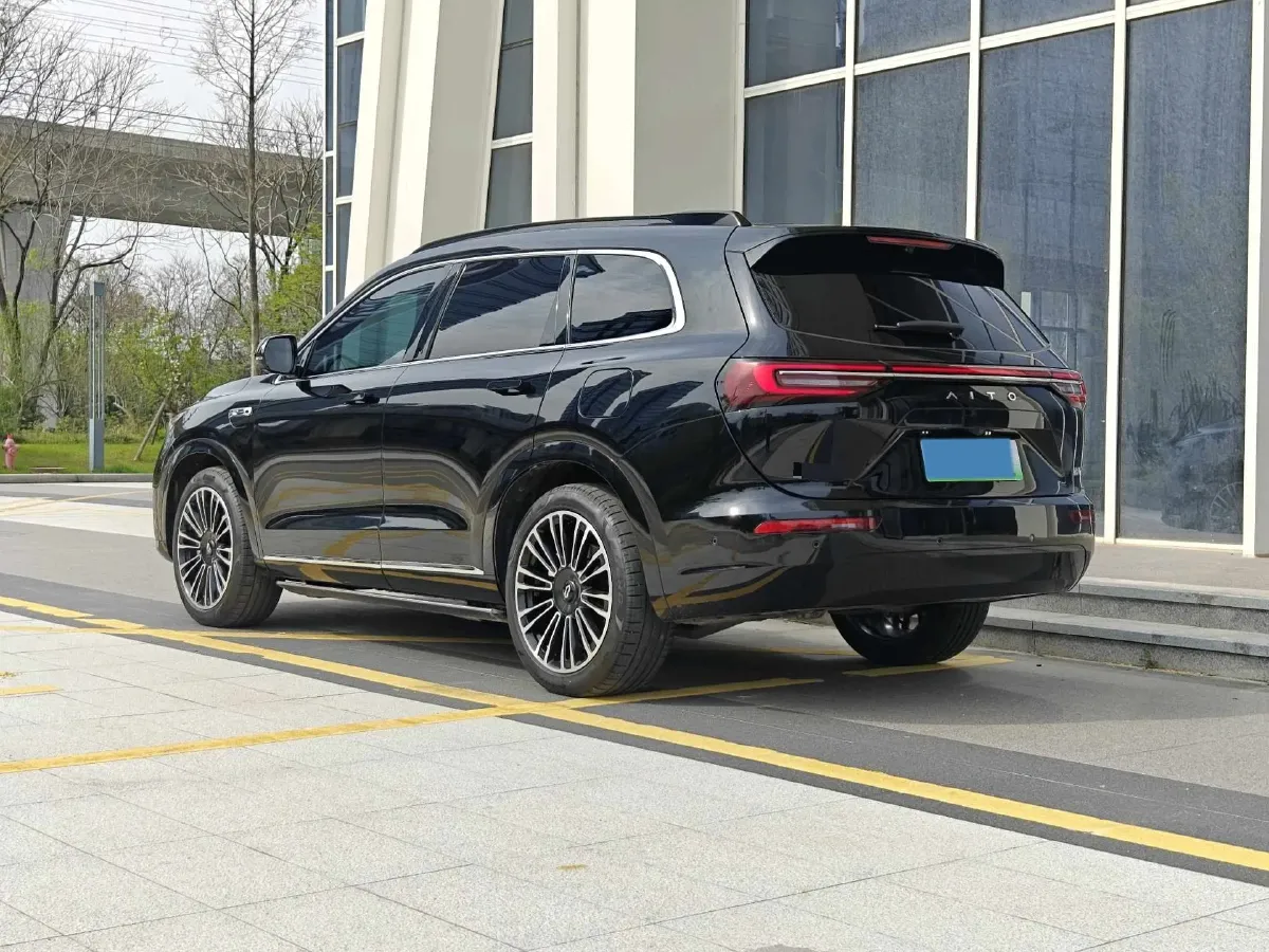 2024 AITO AITO M7 1.5T 152HP L4 REEV 42KWH,autocango,china used car exporter,china ev exporter,chinese used car exporter,chinese used ev exporter