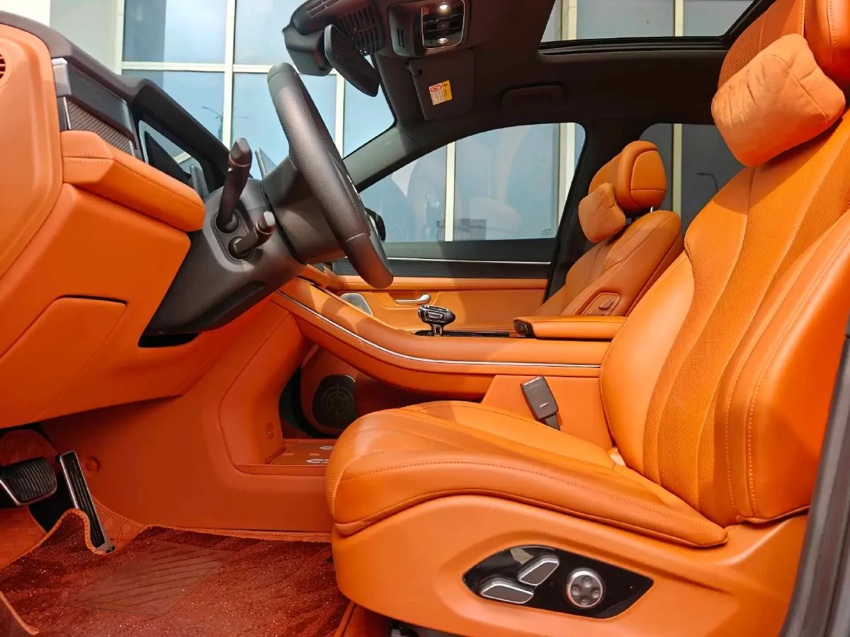 2024 AITO AITO M7 1.5T 152HP L4 REEV 42KWH,autocango,china used car exporter,china ev exporter,chinese used car exporter,chinese used ev exporter