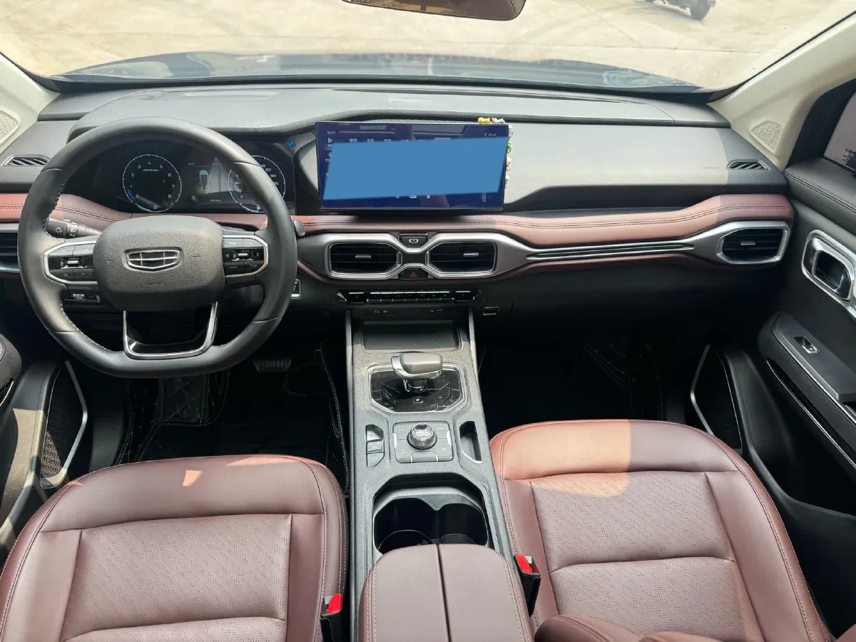 2022 Geely Okavango 1.8T 184HP L4 7DCT,autocango,china used car exporter,china ev exporter,chinese used car exporter,chinese used ev exporter