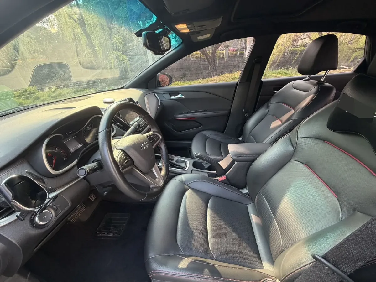 2019 Chevrolet Monza 1.3T 163HP L3 6AT,autocango,china used car exporter,china ev exporter,chinese used car exporter,chinese used ev exporter