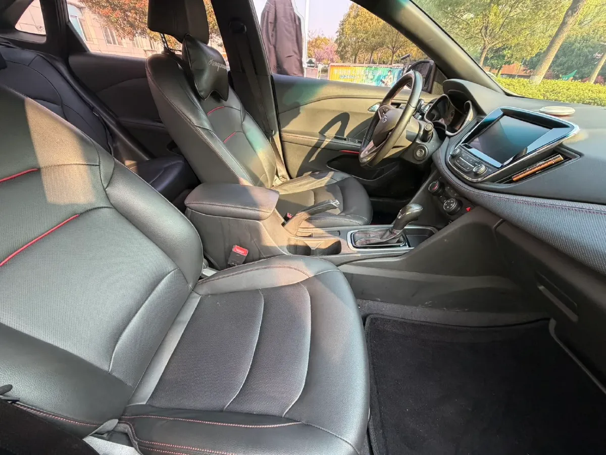 2019 Chevrolet Monza 1.3T 163HP L3 6AT,autocango,china used car exporter,china ev exporter,chinese used car exporter,chinese used ev exporter