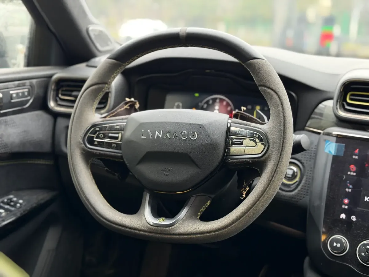 2020 LYNK&CO 03 2.0T 254HP L4 8AT,autocango,china used car exporter,china ev exporter,chinese used car exporter,chinese used ev exporter