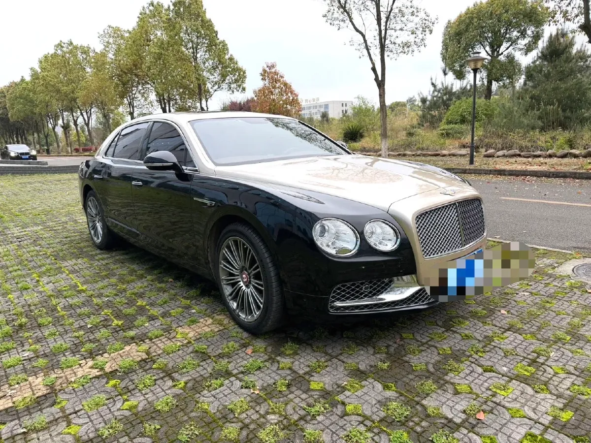 2017 Bentley Flying Spur 4.0T 528HP V8 8AT,autocango,china used car exporter,china ev exporter,chinese used car exporter,chinese used ev exporter