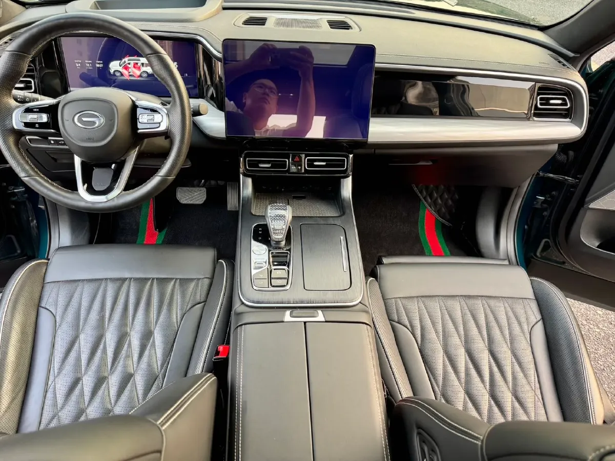 2022 GAC Trumpchi GS8 2.0T 252HP L4 8AT,autocango,china used car exporter,china ev exporter,chinese used car exporter,chinese used ev exporter