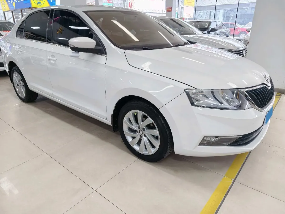 2019 Skoda Rapid Spaceback 1.5L 110HP L4 6AT,autocango,china used car exporter,china ev exporter,chinese used car exporter,chinese used ev exporter