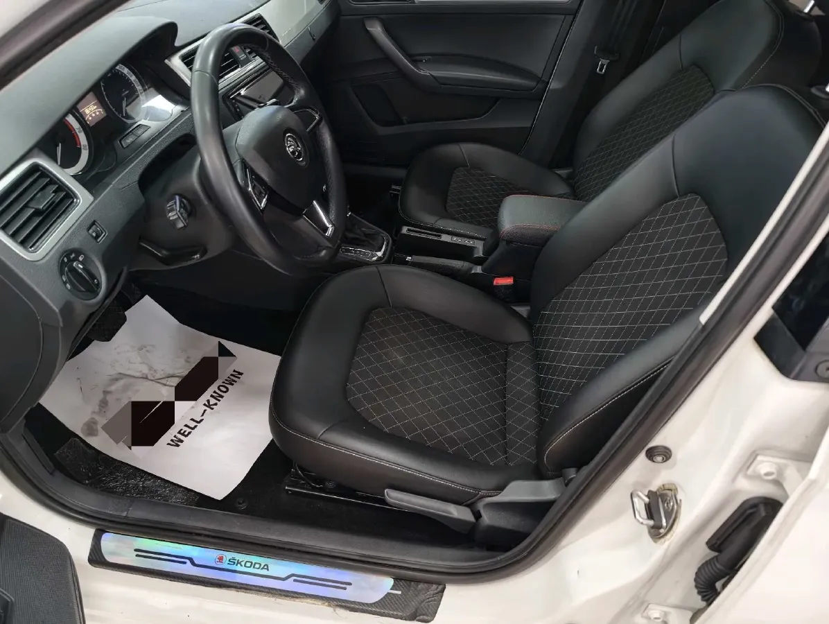 2019 Skoda Rapid Spaceback 1.5L 110HP L4 6AT,autocango,china used car exporter,china ev exporter,chinese used car exporter,chinese used ev exporter