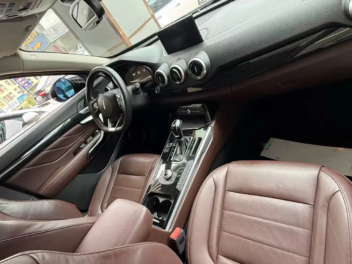 2017 WEY VV7 2.0T 234HP L4 7DCT,autocango,china used car exporter,china ev exporter,chinese used car exporter,chinese used ev exporter