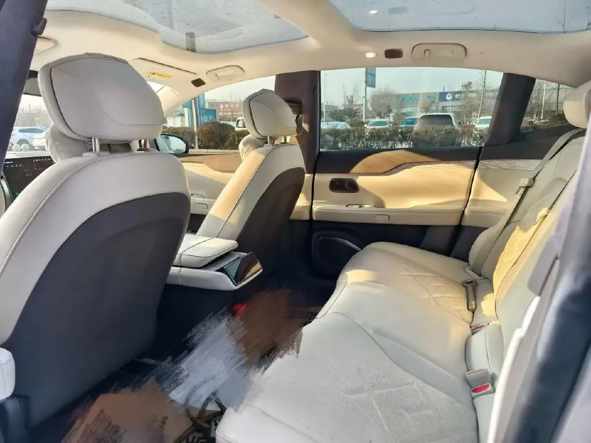 2021 Volkswagen ID.6 Crozz BEV 84.8KWH,autocango,china used car exporter,china ev exporter,chinese used car exporter,chinese used ev exporter