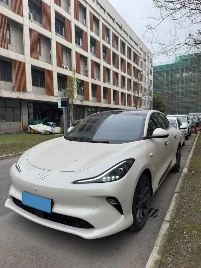 2025 IM LS6 BEV 75KWH,autocango,china used car exporter,china ev exporter,chinese used car exporter,chinese used ev exporter